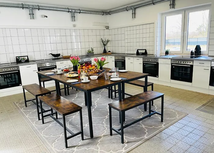 Отель Boardinghouse